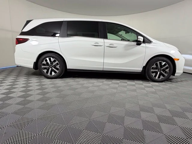 New 2027 Platinum White Pearl Honda EX-L image 8