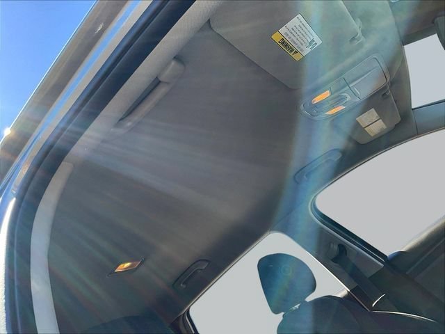 Used 2019 Gray Hyundai SE image 29
