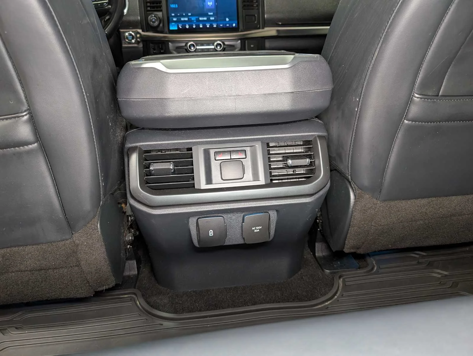 2021 Ford F-150 Raptor - Photo 26