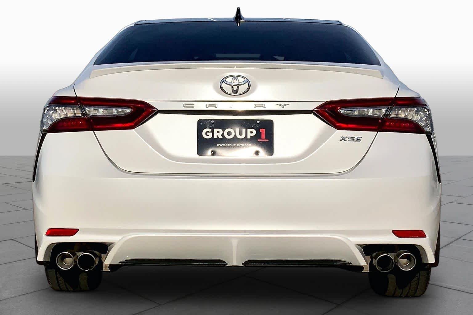 Used 2019 Wind Chill Pearl Toyota XSE image 5
