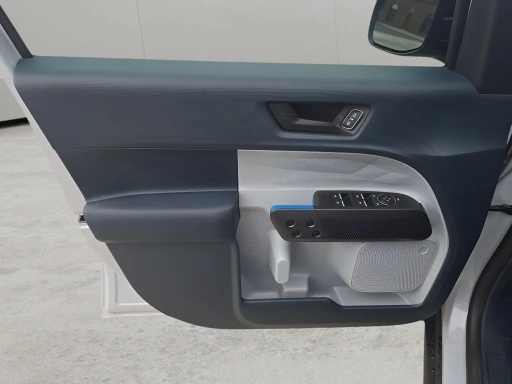 2026 Ford Maverick XLT - Photo 12