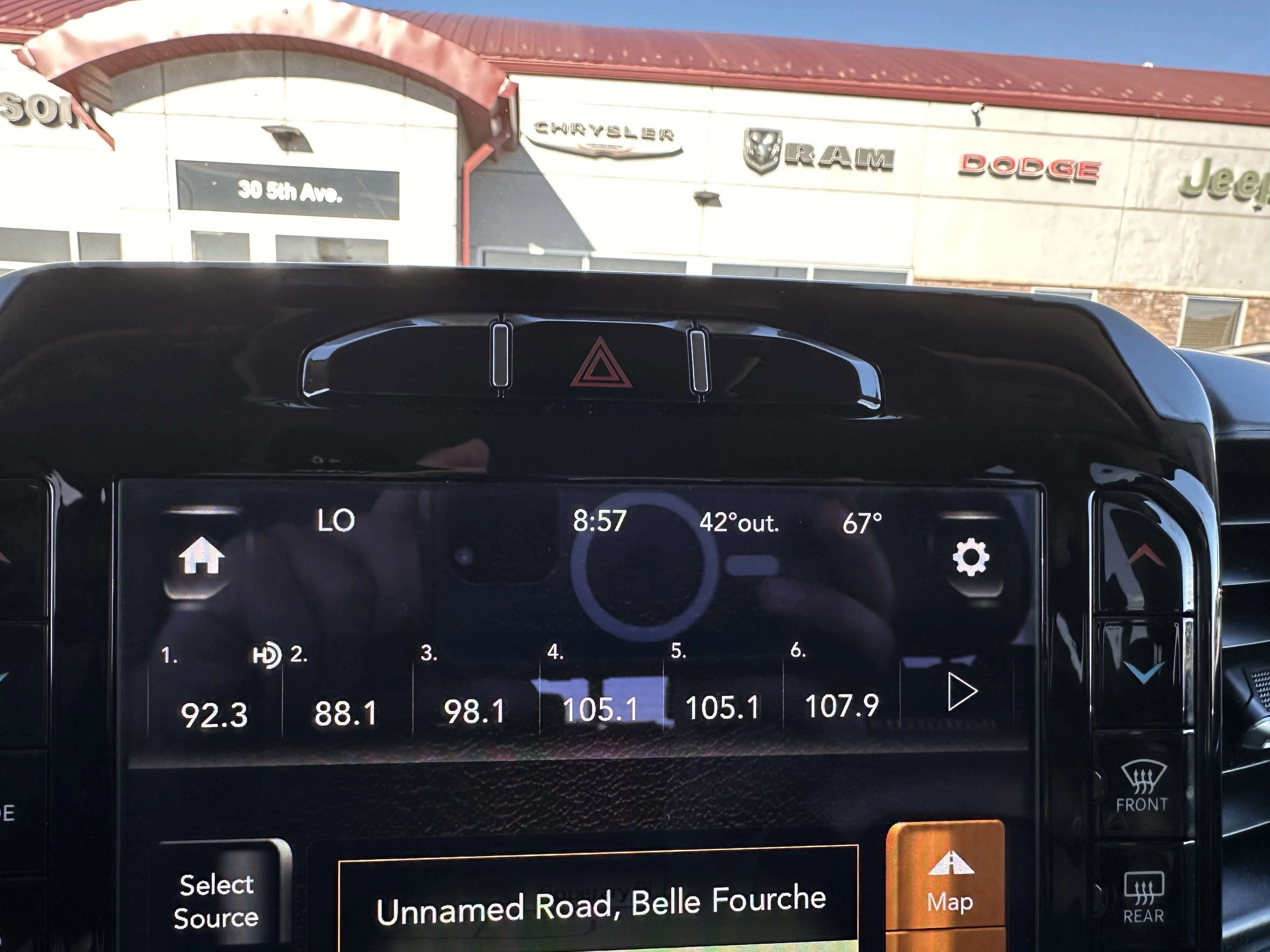 Used 2021 Delmonico Red Pearlcoat Ram Laramie image 31