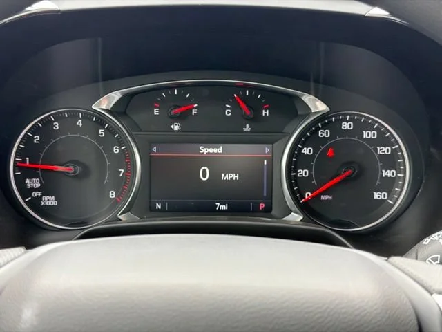New 2026 Summit White Chevrolet 2LT image 27