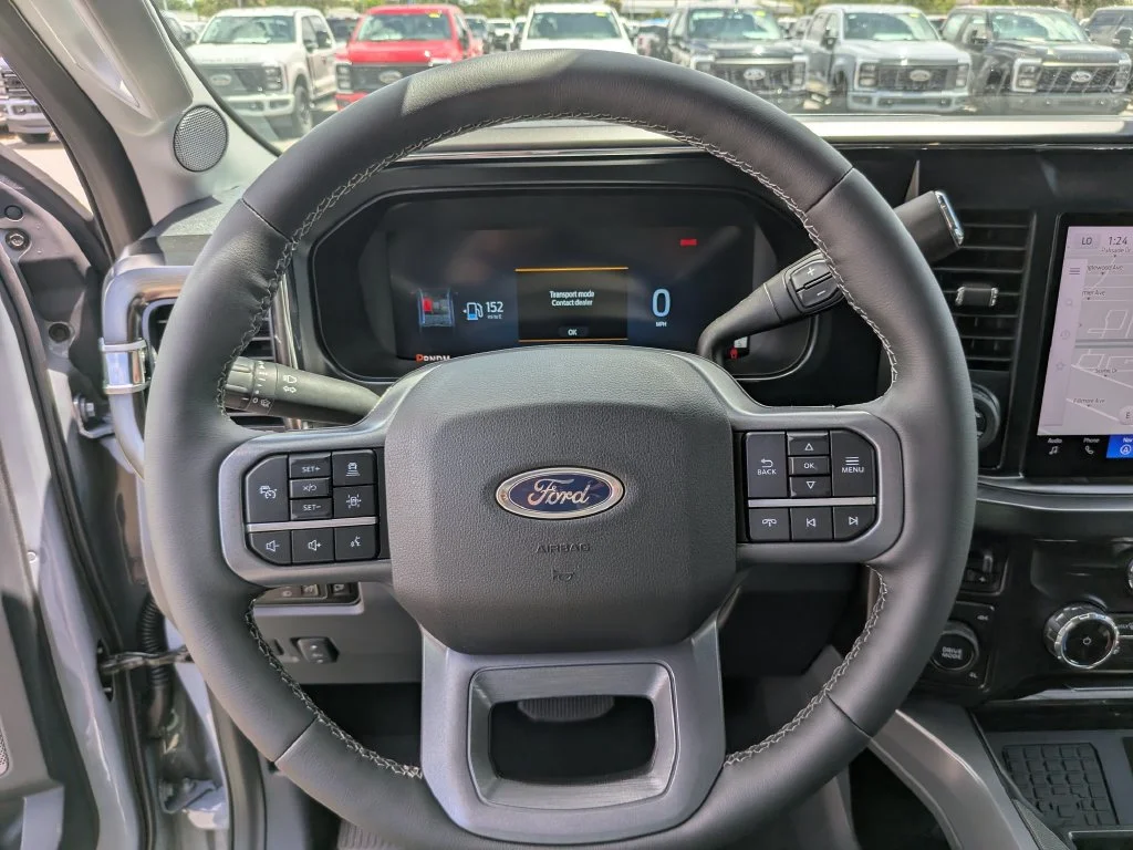 New 2026 Glacier Gray Metallic Tri-Coat Ford F-250® Lariat® image 31