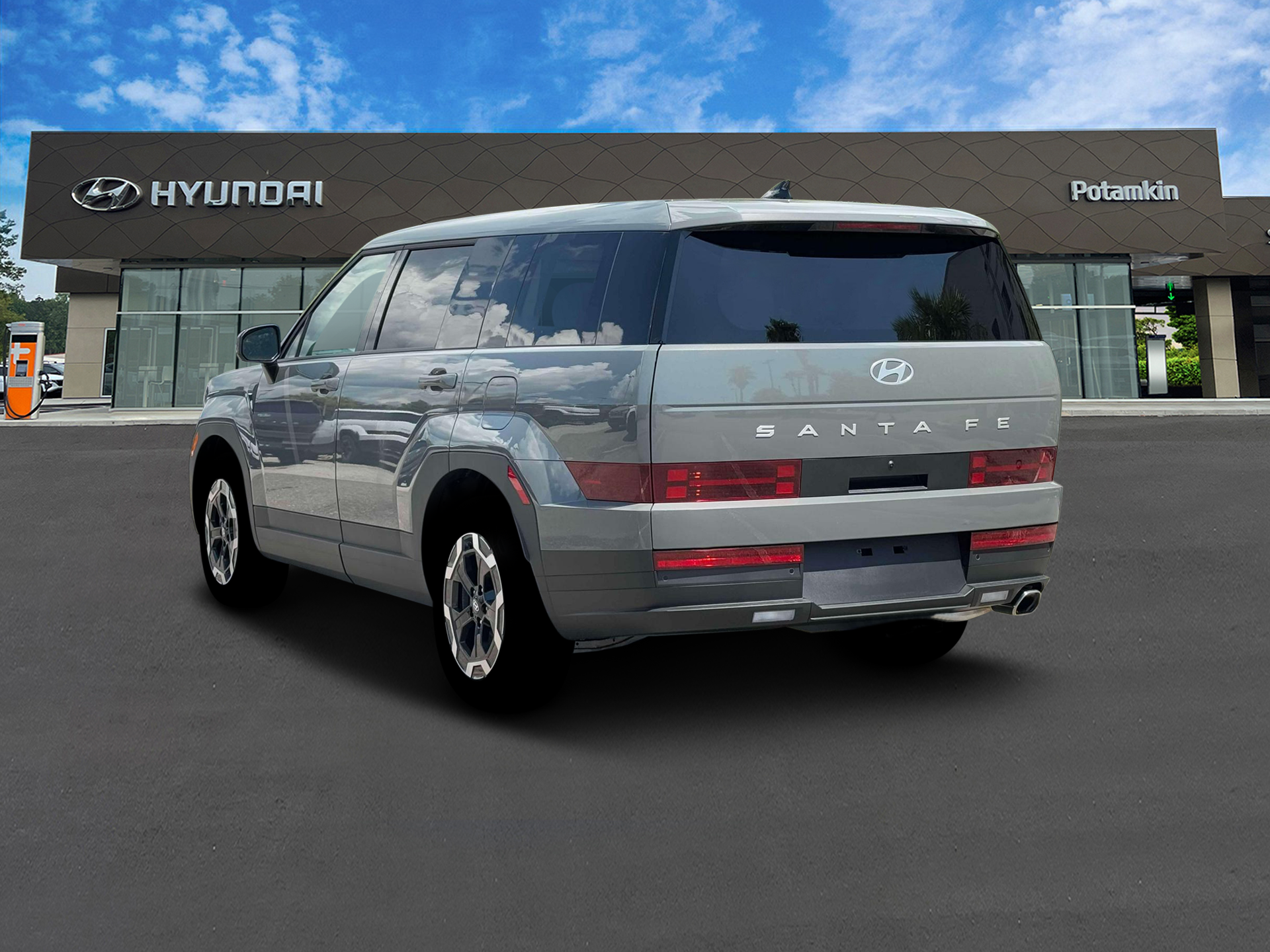 New 2026 Hampton Gray Hyundai SE image 5