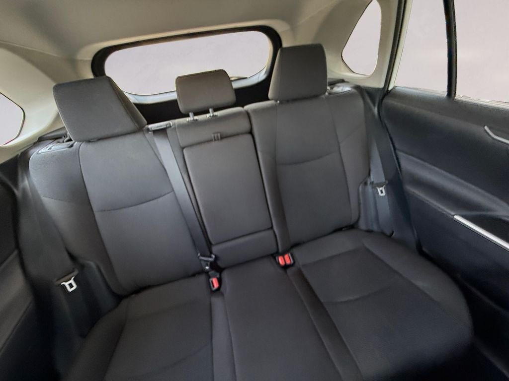 Used 2025 White Toyota LE image 18