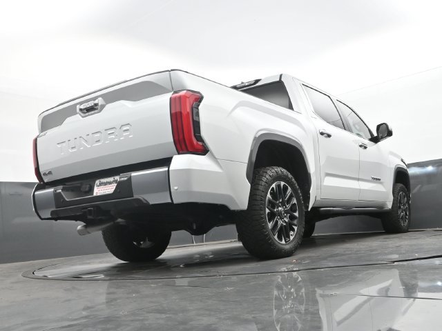 Used 2025 Wind Chill Pearl Toyota Limited image 25