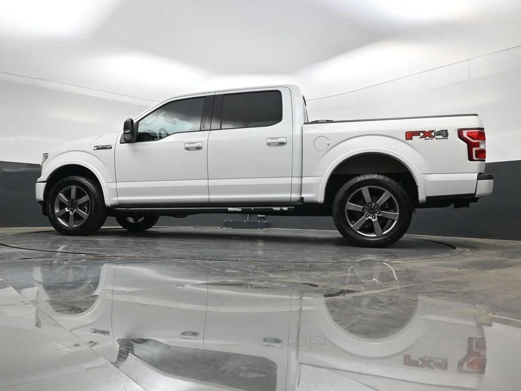 Used 2018 White Ford XLT image 29