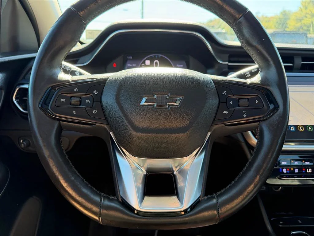 Used 2022 Blue Chevrolet Premier image 20