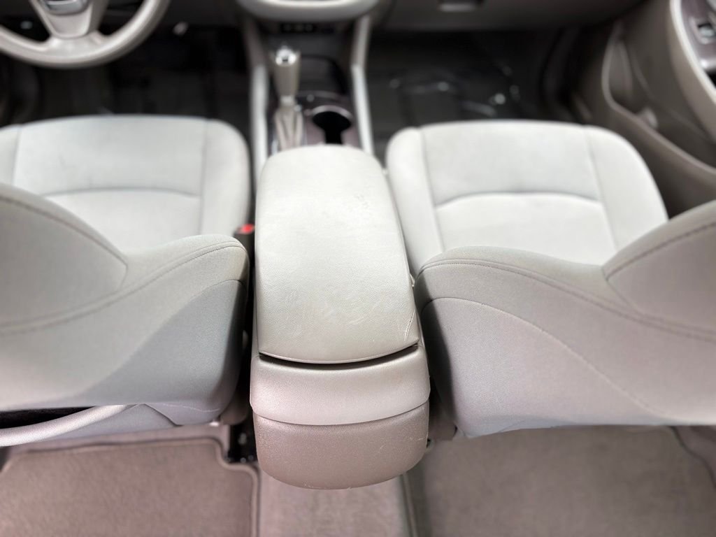 Used 2020 Summit White Chevrolet LS image 12