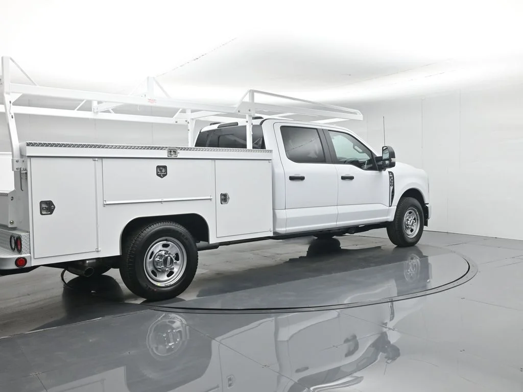 New 2026 White Ford XL image 32