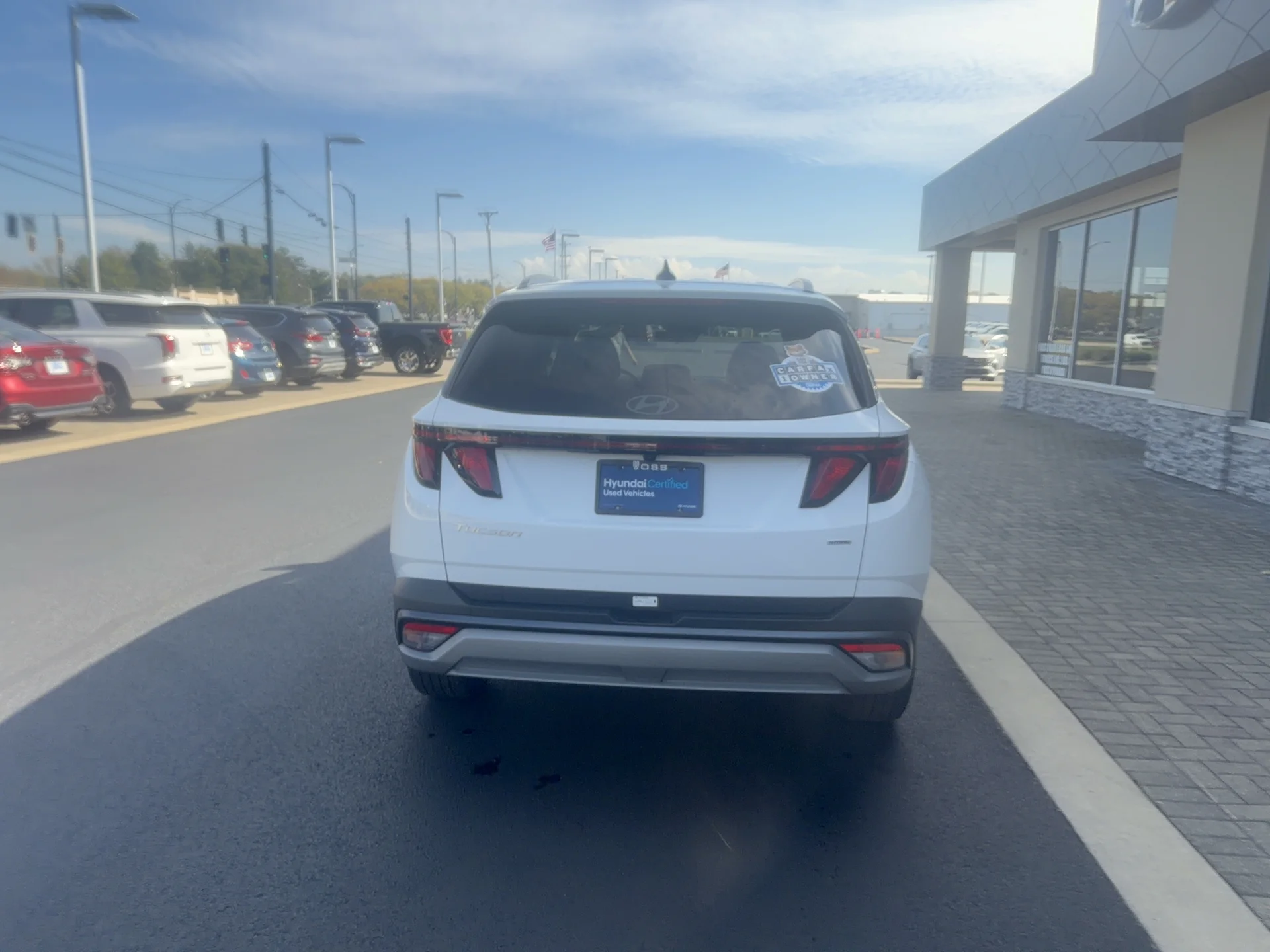 Certified Used 2025 Serenity White Pearl Hyundai SEL image 5