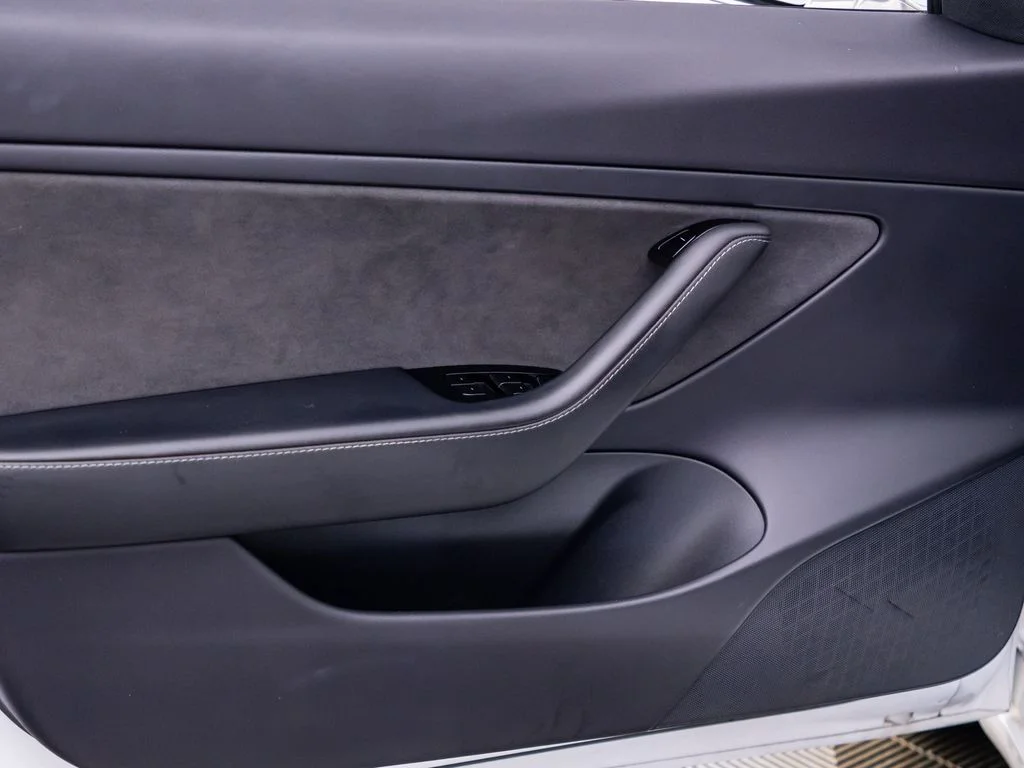 Used 2020 White Tesla Long Range image 14
