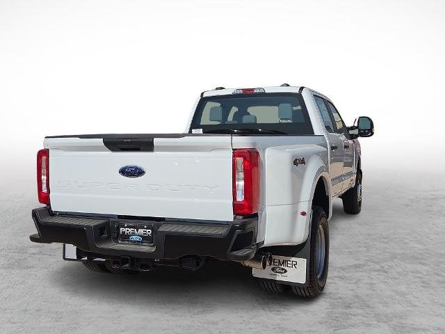 New 2026 Oxford White Ford F-350® XL image 35