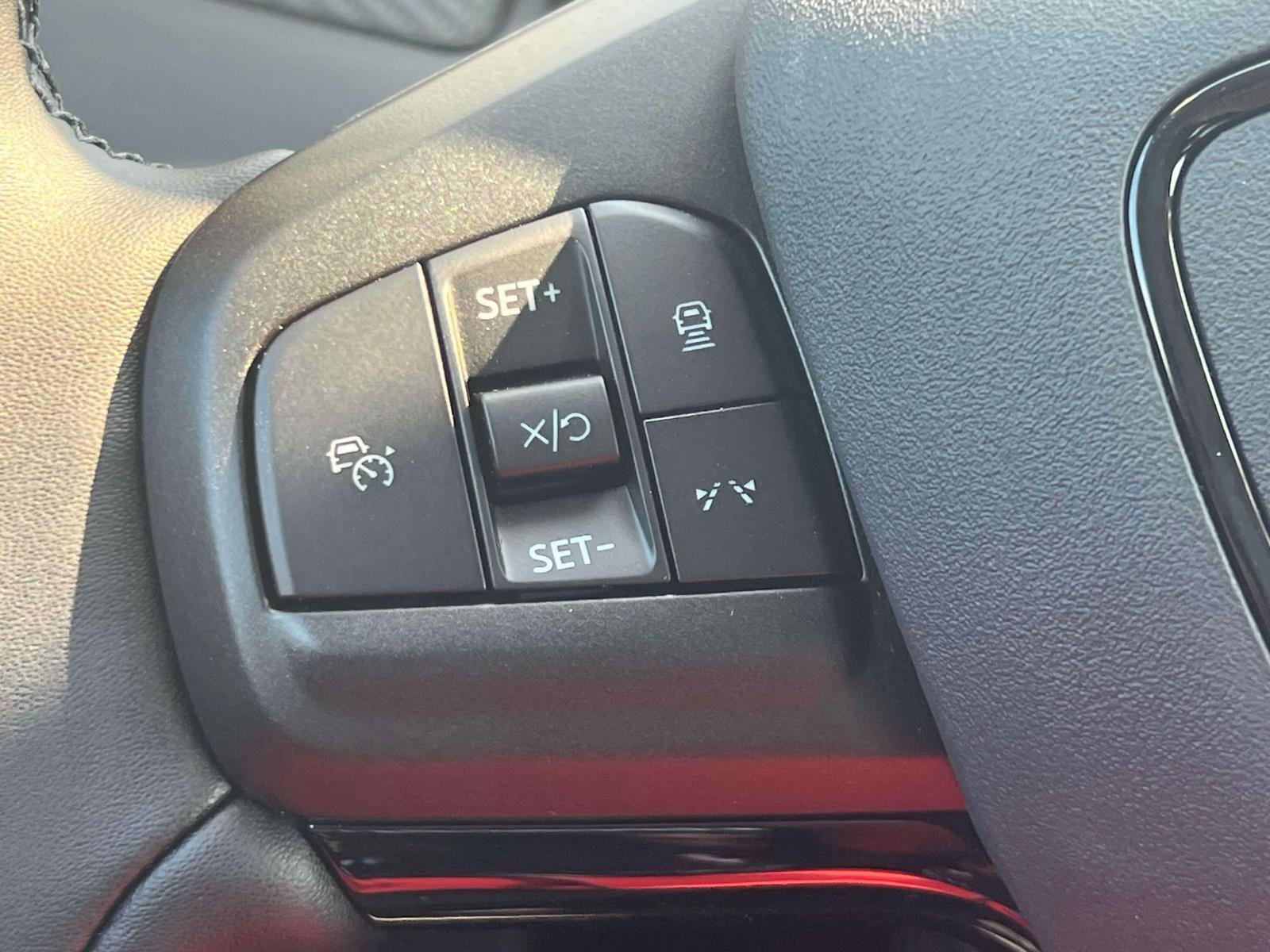 2025 Ford Mustang Mach-E Premium - Photo 25