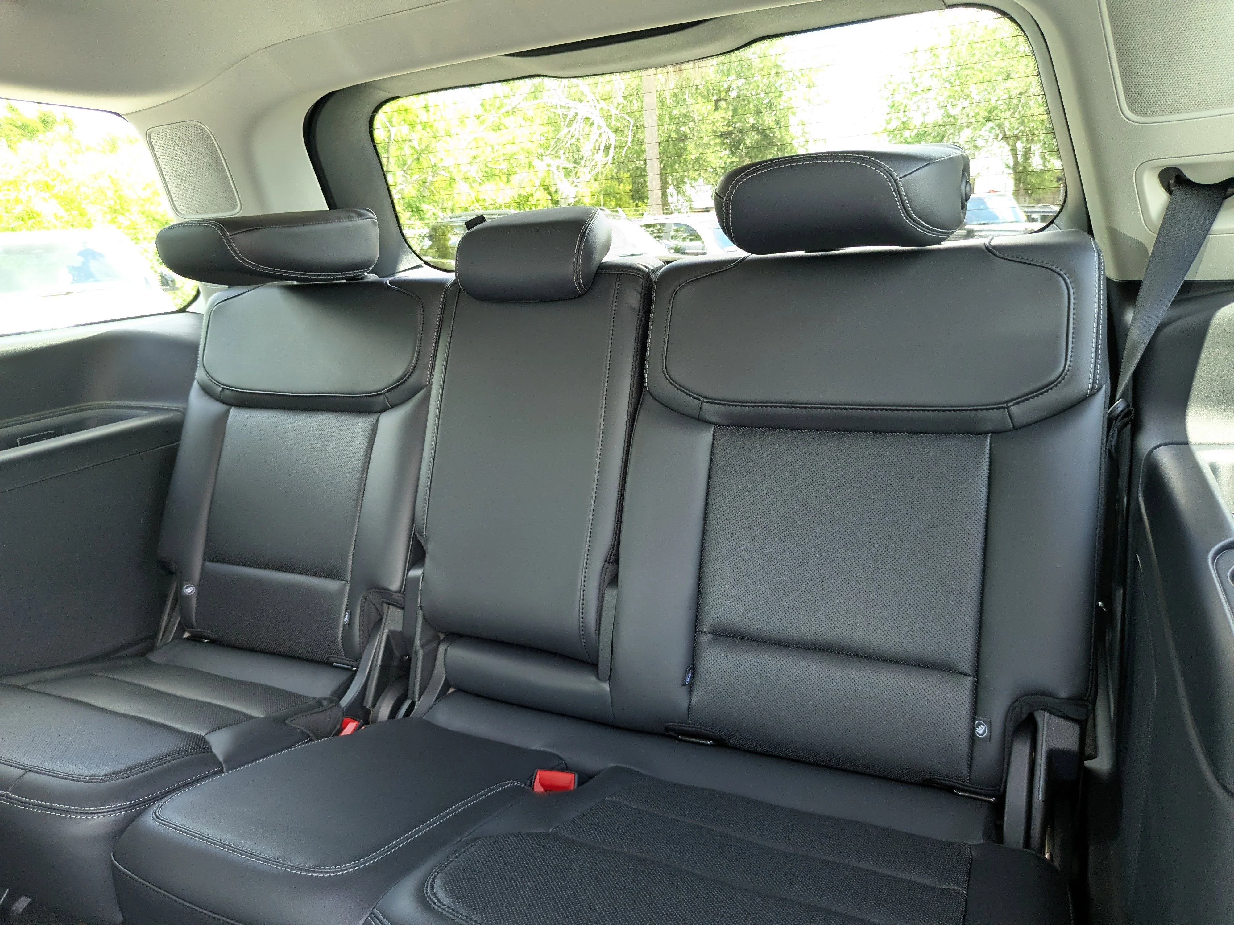New 2026 Agate Black Metallic Ford Platinum® image 17