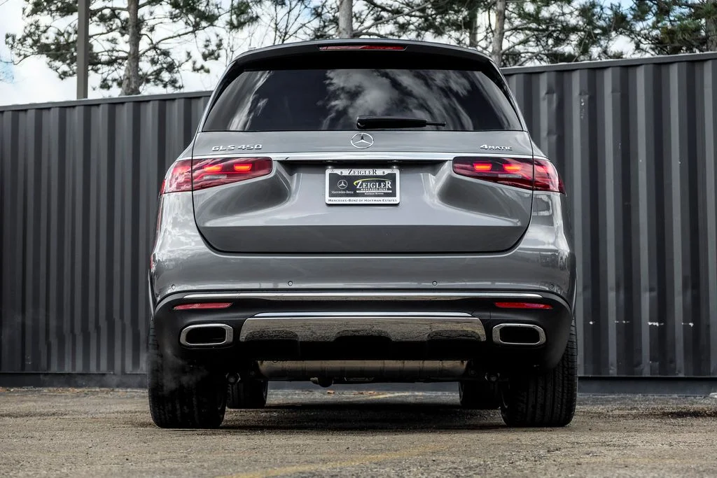 New 2026 Selenite Grey Metallic Mercedes-Benz GLS 450 image 8