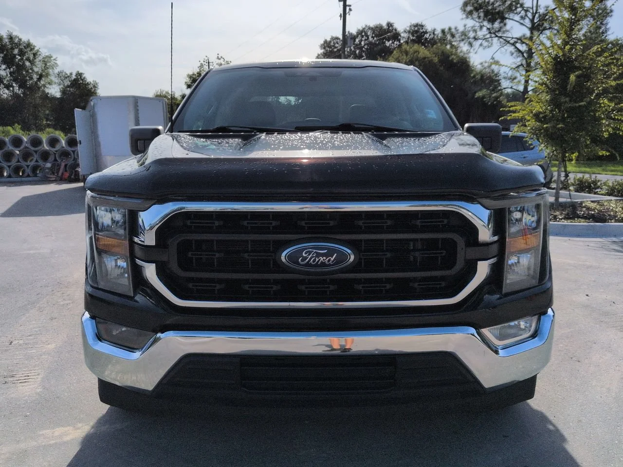 Used 2023 Black Ford XLT image 9