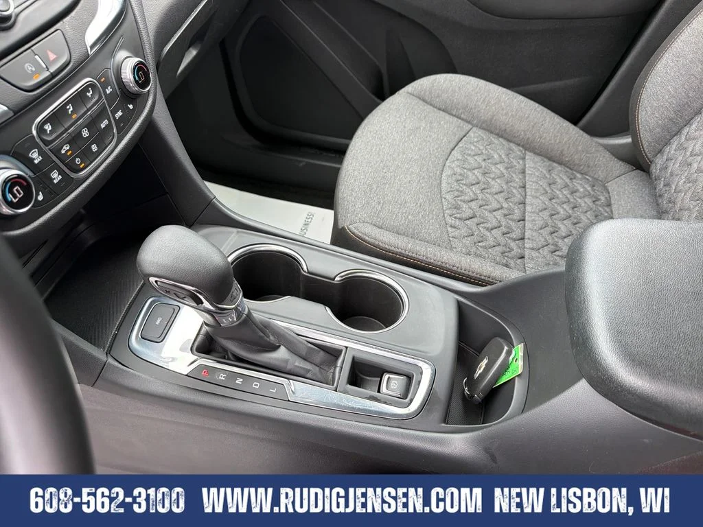 Used 2024 Lakeshore Blue Metallic Chevrolet LT image 22