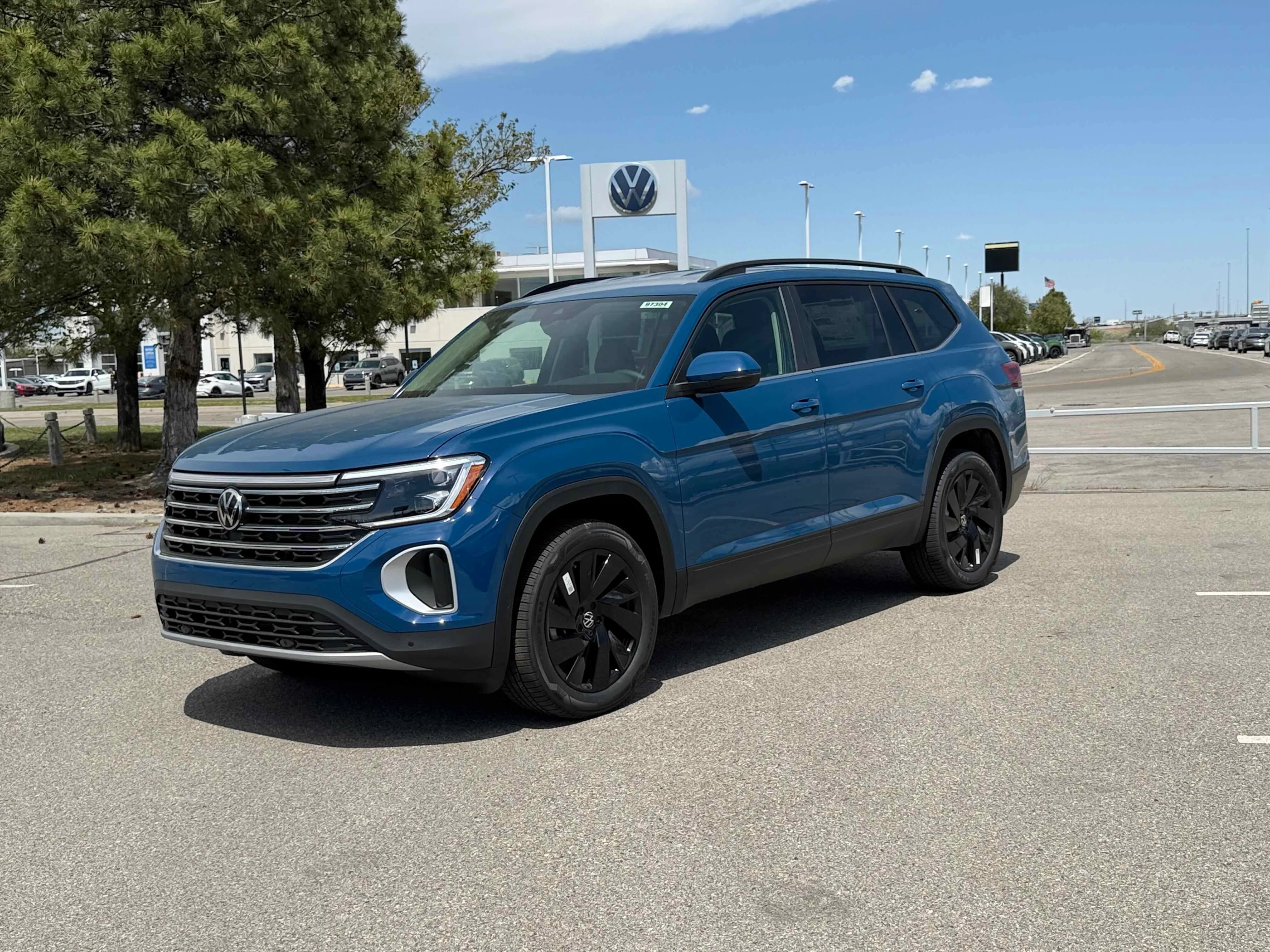 New 2026 Blue Volkswagen 2.0T SE w/Technology image 1