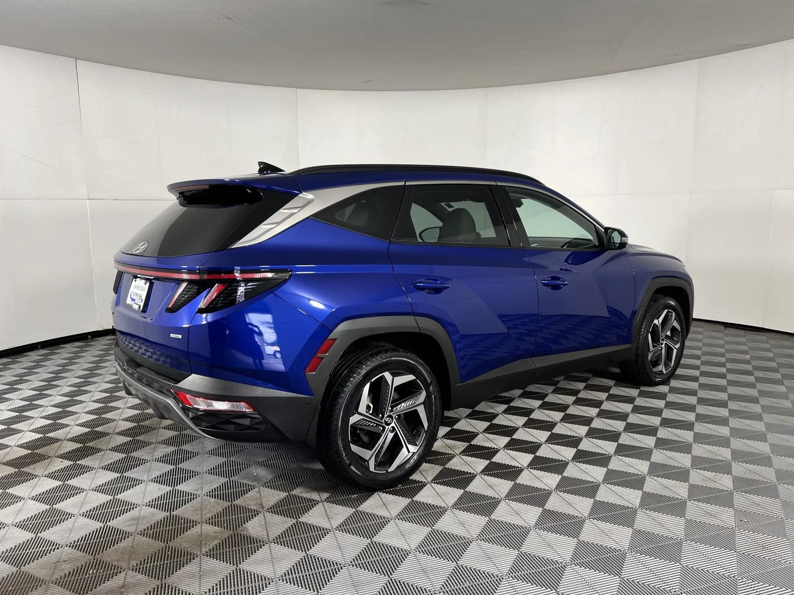 Used 2023 Intense Blue Hyundai Limited image 21