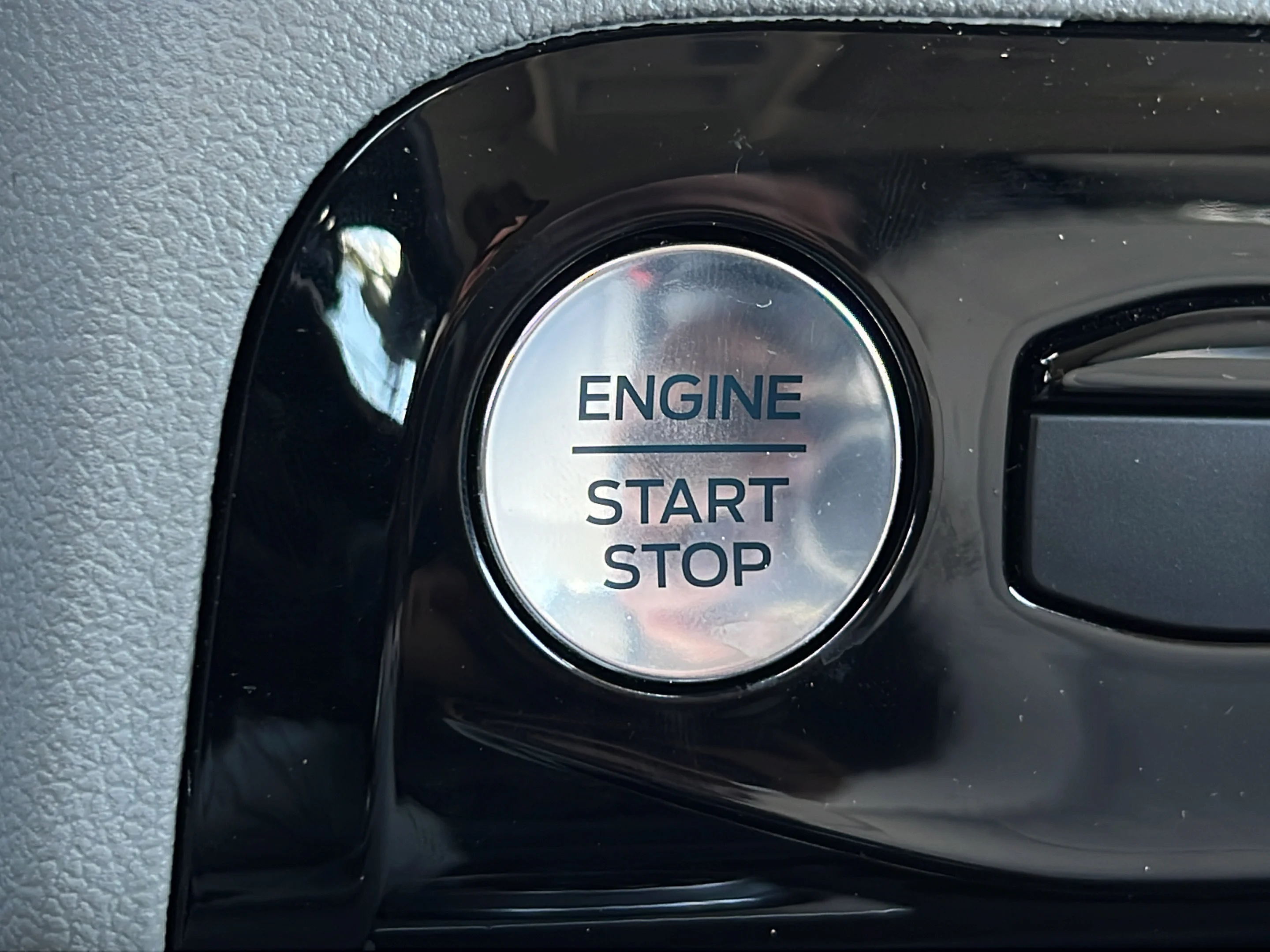 Used 2023 Red Metallic Ford Active image 25