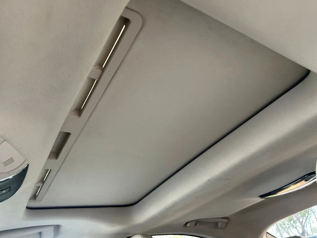 Used 2015 Gray Maserati Base image 11