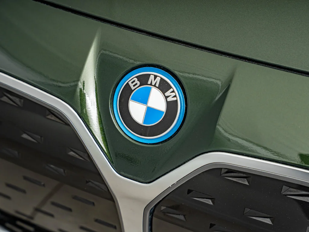 Used 2023 San Remo Green Metallic BMW eDrive35 image 12