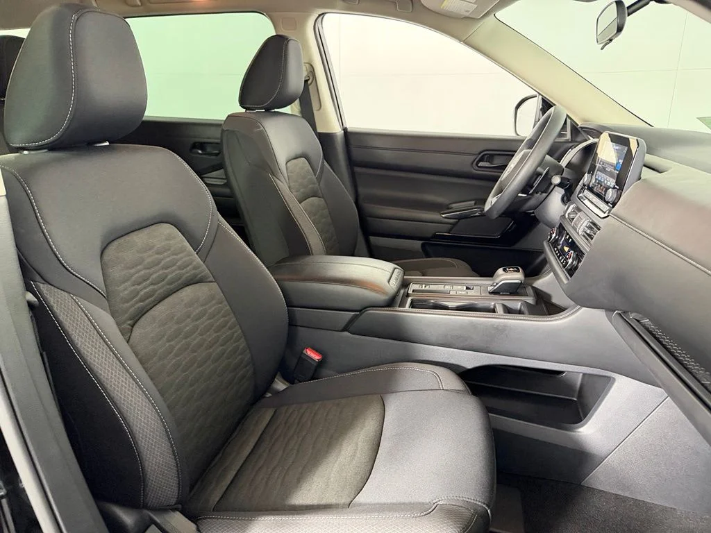 Certified Used 2025 Black Nissan S image 31