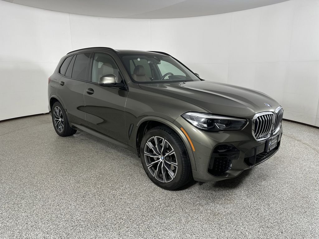 Used 2022 Manhattan Green Metallic BMW xDrive40i image 4