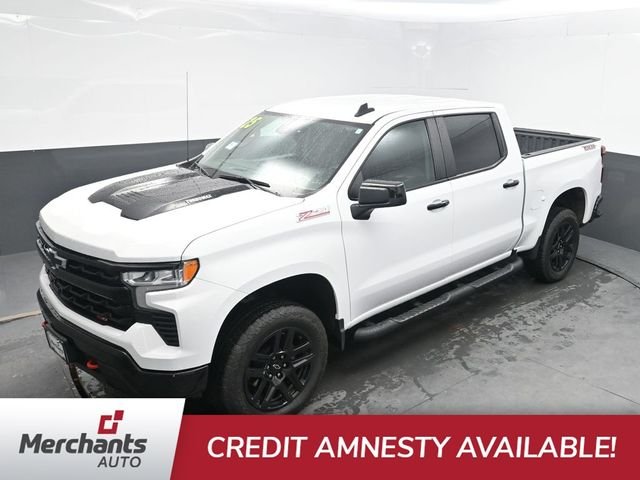 Used 2025 White Chevrolet LT Trail Boss image 23