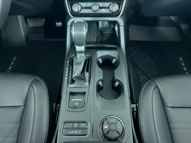New 2025 MARSH GRAY Ford Lariat w/Sport Appearance, FX4 Off-Road Package & Leveling Kit Super Crew Cab image 15