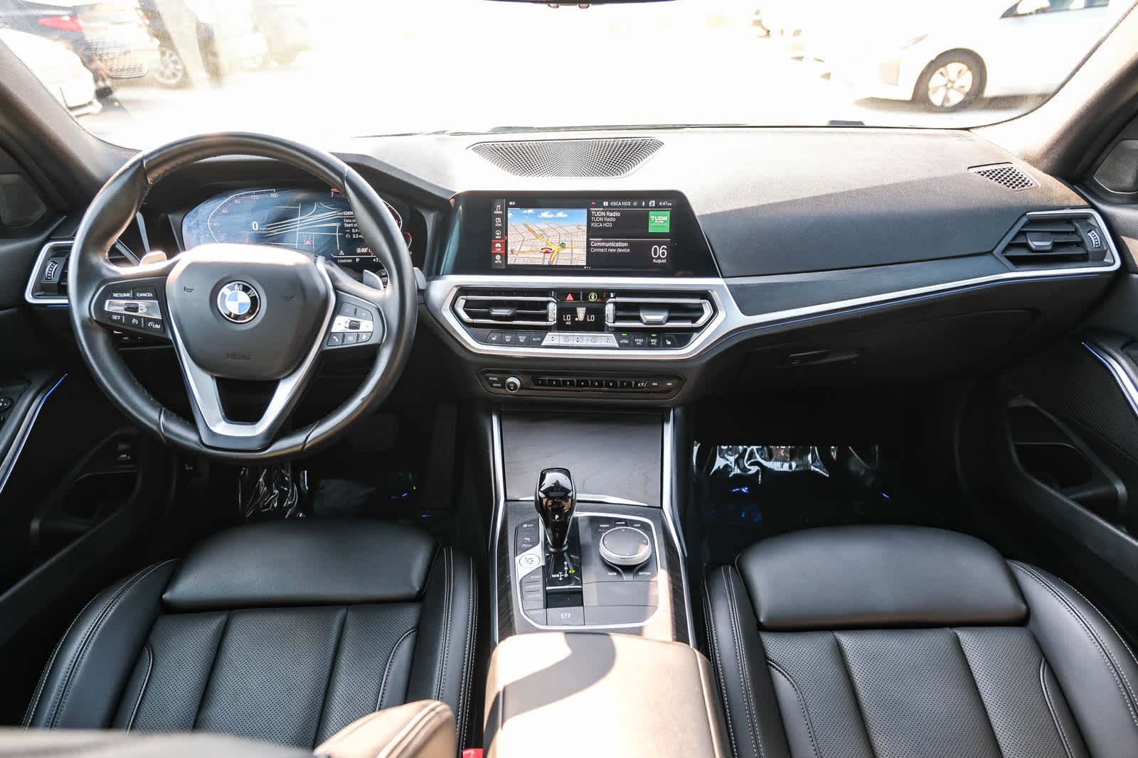Used 2022 Black Sapphire Metallic BMW 330i image 13