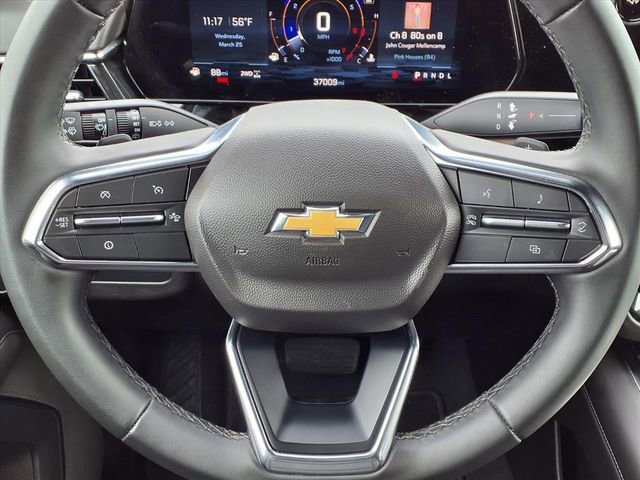 Used 2025 Summit White Chevrolet LT image 12