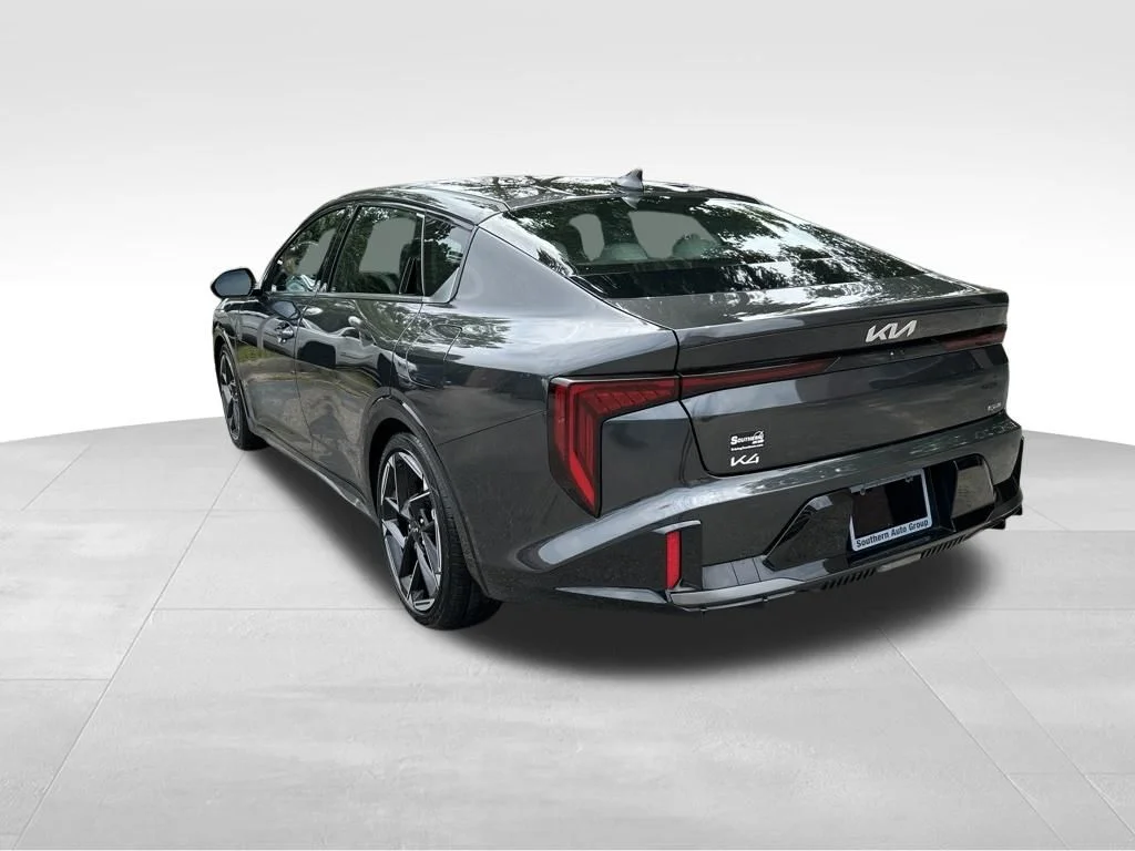 Used 2025 Gray Kia GT-Line image 3