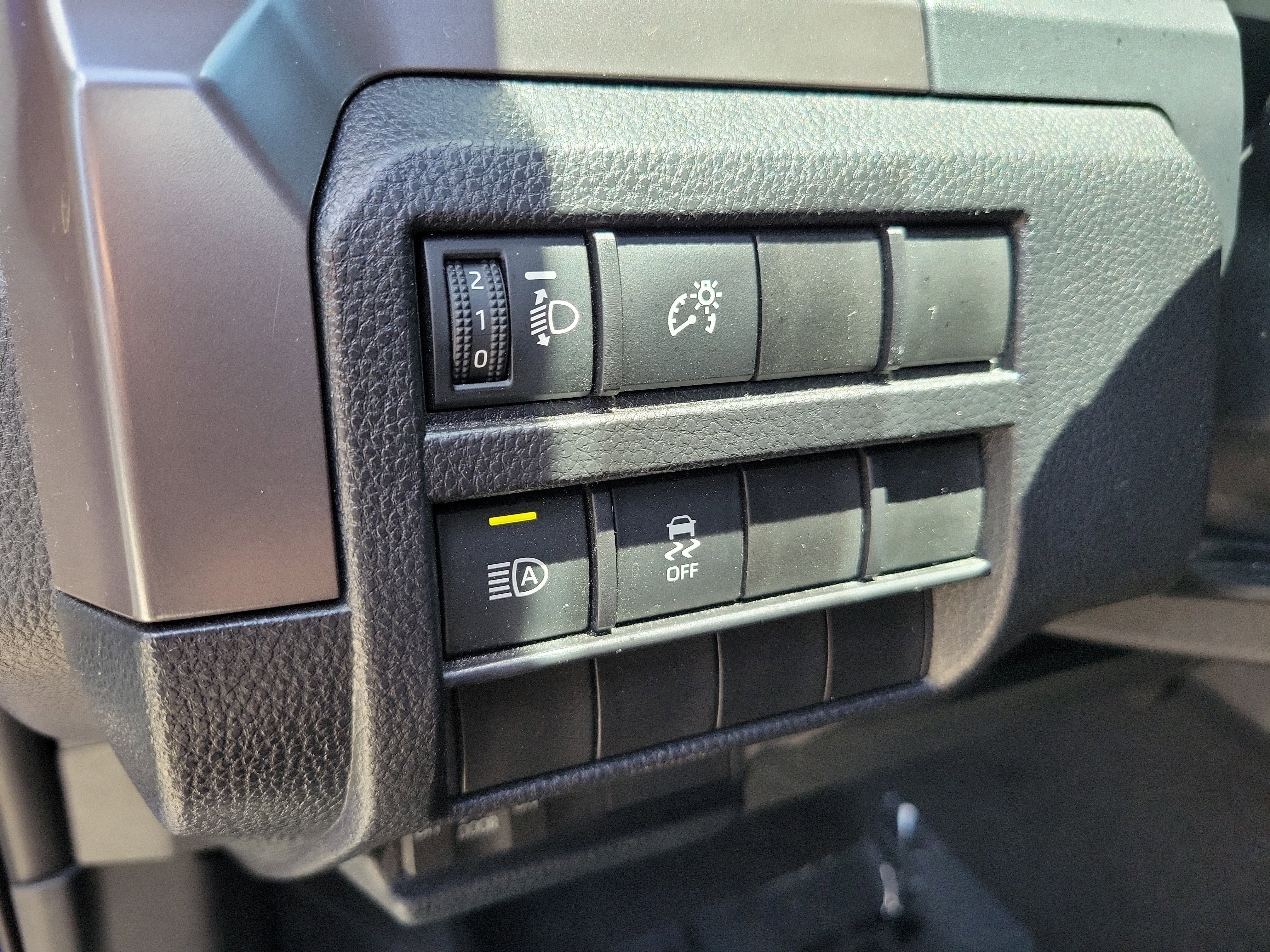 Used 2025 Blue Toyota SR5 image 23