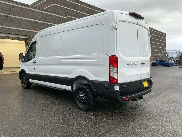 New 2026 Oxford White Ford Base image 6