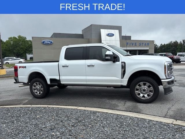 2026 Ford F-250 Lariat 4x4 Crew Cab 6-3/4' Box's photo