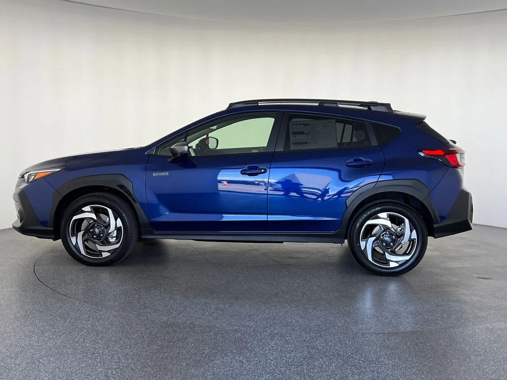 New 2026 SAPPHIRE BLUE PEARL Subaru Limited Hybrid image 8
