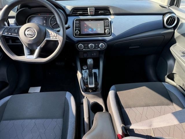 Used 2024 Silver Nissan SV image 11