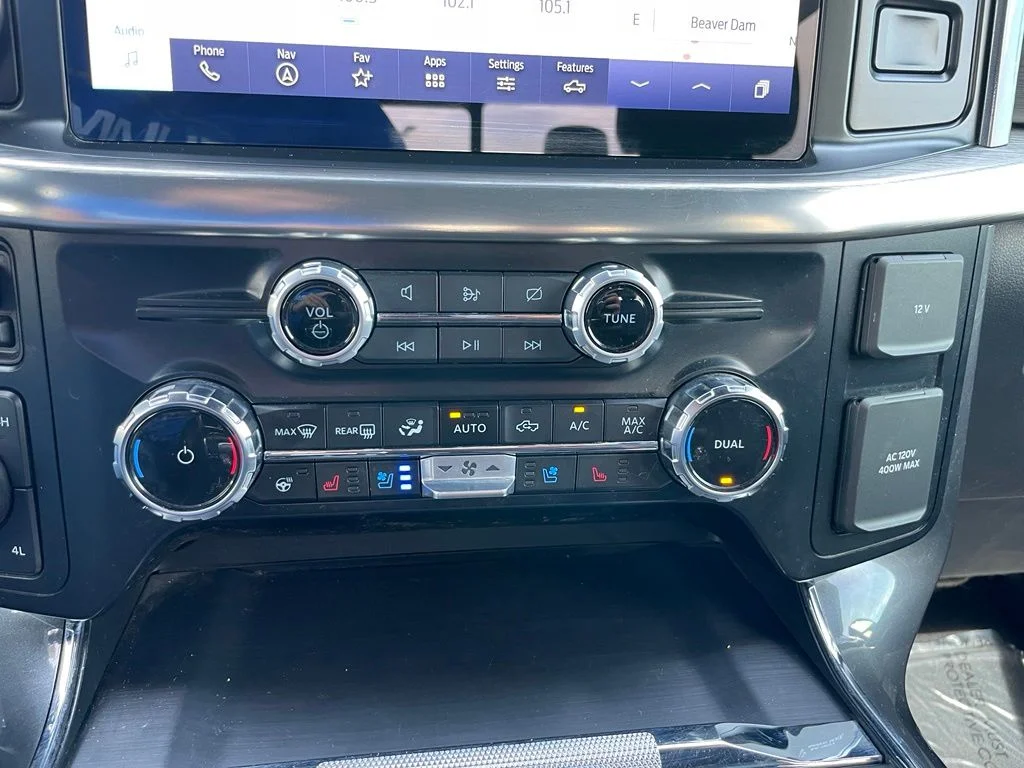 Used 2023 Red Ford Lariat image 13