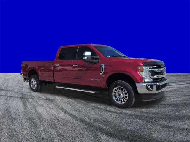 Used 2022 Red Ford XLT image 2