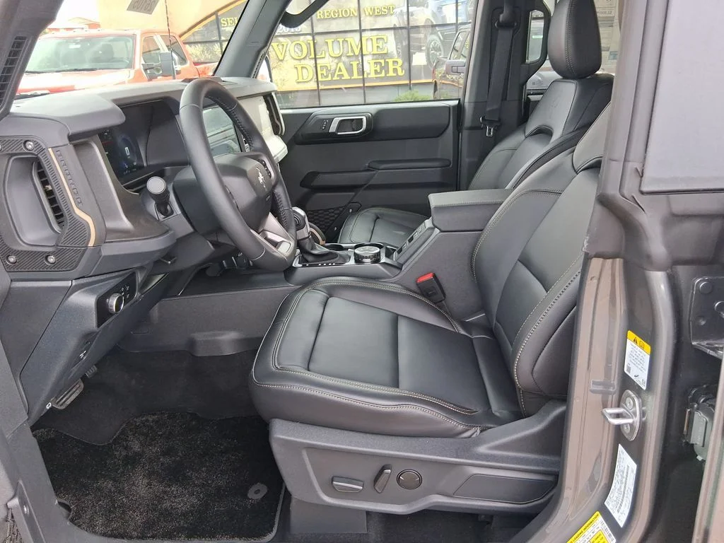 New 2026 Carbonized Gray Metallic Ford Badlands® image 9