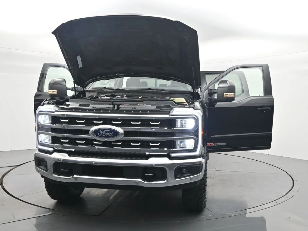 New 2026 Agate Black Metallic Ford F-250® Lariat® image 45