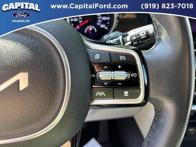 Used 2024 Black Kia EX image 23