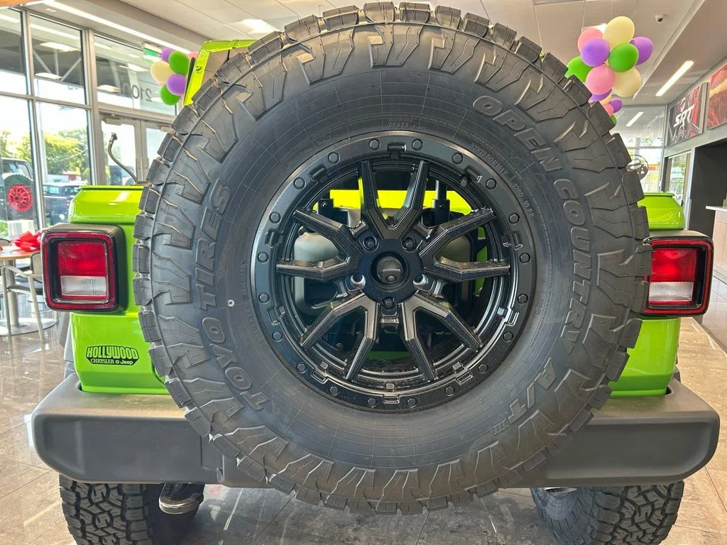 New 2026 Mojito Clearcoat Jeep Sport image 29