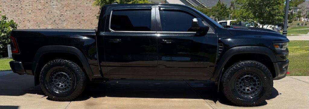 Used 2022 Diamond Black Crystal Pearlcoat Ram TRX image 2