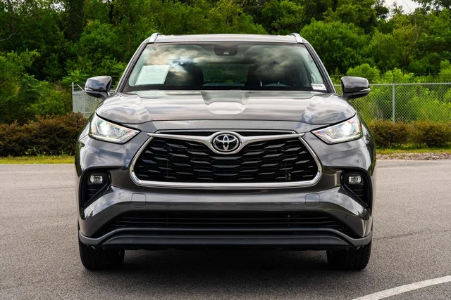 2022 Toyota Highlander Limited