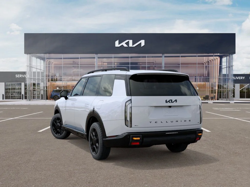 New 2027 White Kia X-Pro SX-Prestige image 4