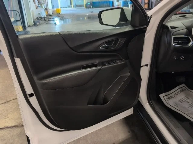 Used 2022 Summit White Chevrolet LT image 7